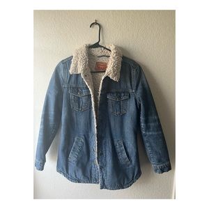 Levi’s Sherpa coat